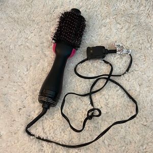 Revlon Blowout Brush